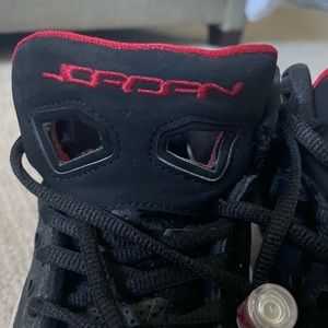 Boys Jordan’s in a size 5.5!